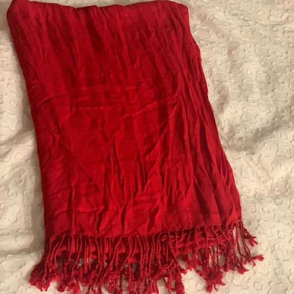 Red soft pashmina scarf - Picture 1 of 1